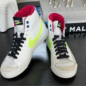Nike White and Neon Green High-Tops